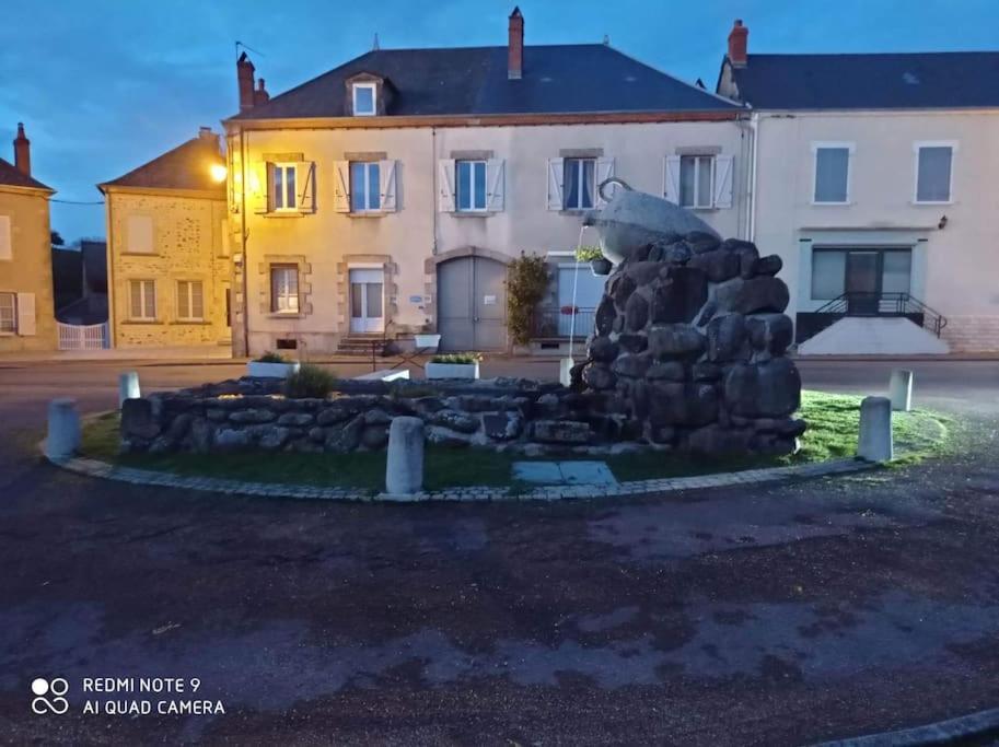 Le Gite De La Fontaine Chiddes 外观 照片
